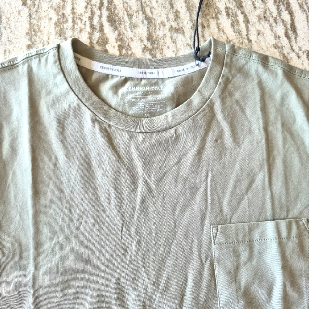 Kenneth Cole Men's Pocket T-Shirt Size Medium New